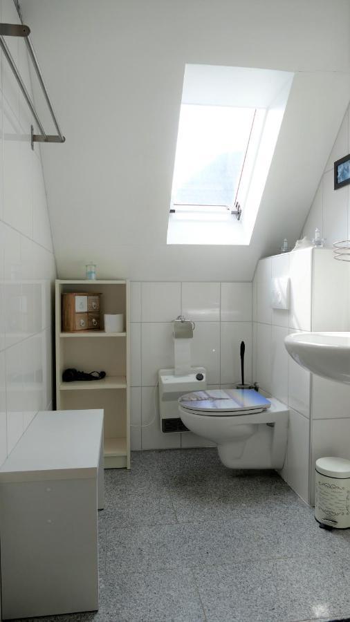 Helles Ferienhaus im Landhausstil für bis zu 10 Personen Frielendorf Exterior foto